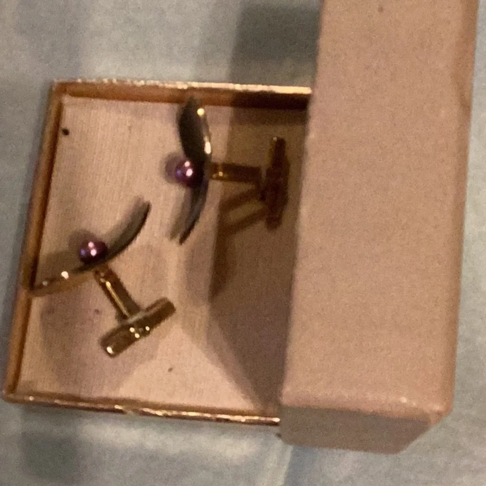 Vintage Manleigh cuff links